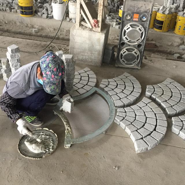 LINSTONE Mosaic Paver